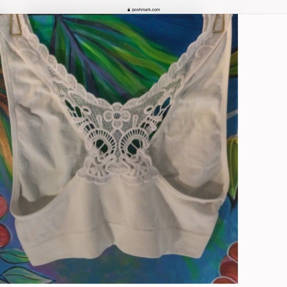 White bra, size medium, 34/36 A, 34/36 B - Picture 2 of 2